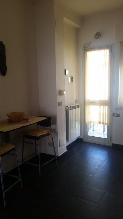 Apartment In A Villa A Mondello Buitenkant foto